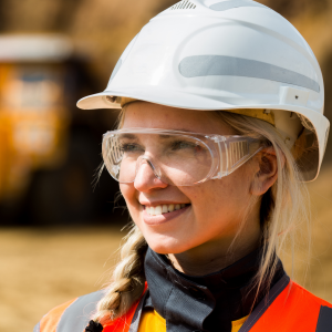 Women in mining hi vis workwear