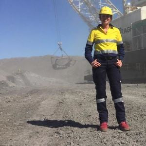 womens workwear pants | ladies navy work cargo pants | Hi Visibility